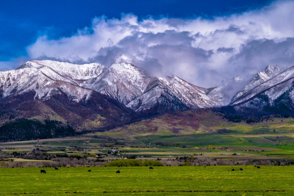 Sunset in Montana outside Billings Montana Sunset in Montana outside Billings Montana from Tumbleweed Travel